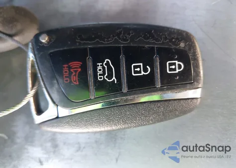 2017 Hyundai Santa Fe Sport 2.4L from USA, damaged, VIN 5NMZU3LB6HH048852